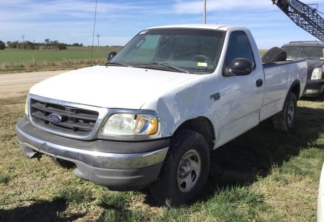 Image of Ford F-150 equipment image 1
