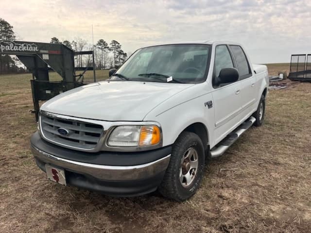 Image of Ford F-150 equipment image 1