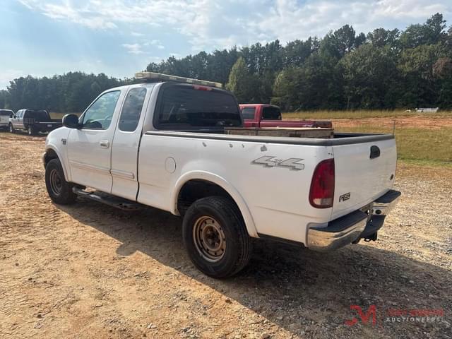 Image of Ford F-150 equipment image 3