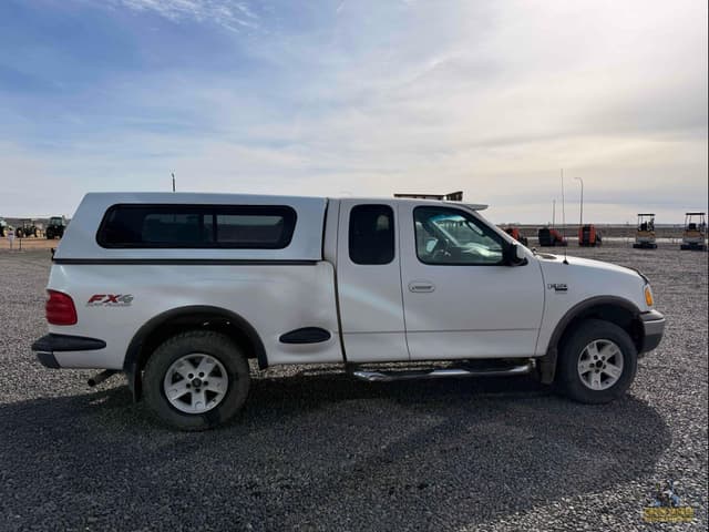 Image of Ford F-150 equipment image 4