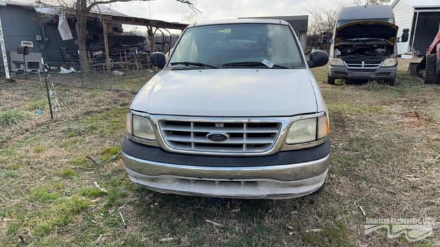 Image of Ford F-150 equipment image 3