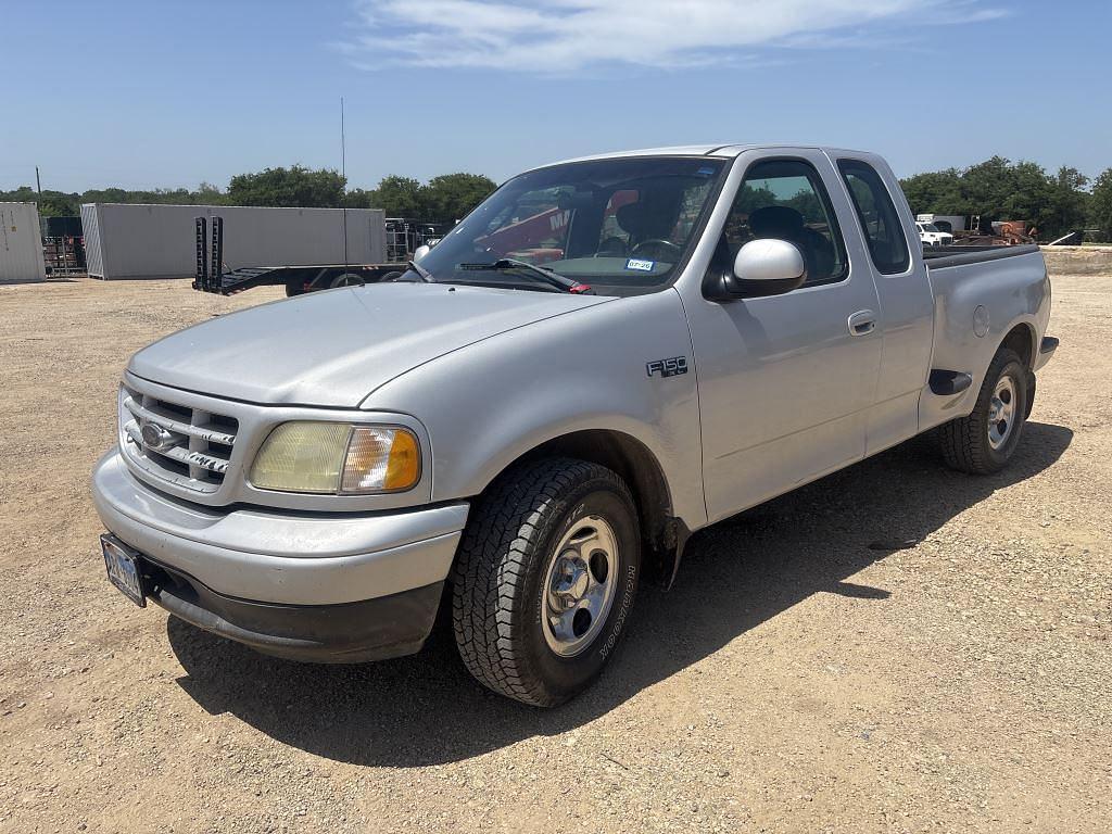 Image of Ford F-150 Primary image