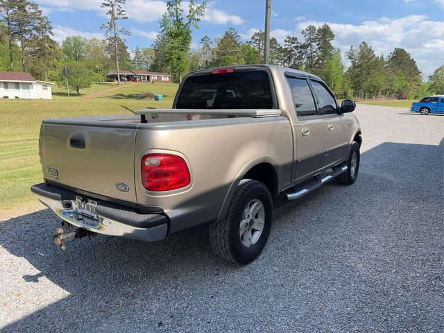 Image of Ford F-150 equipment image 4