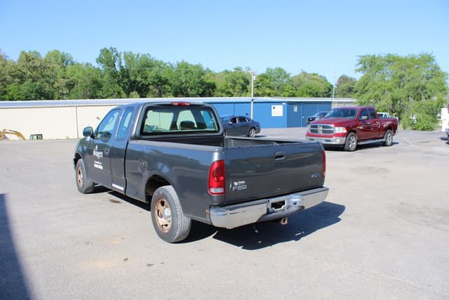 Image of Ford F-150 equipment image 4
