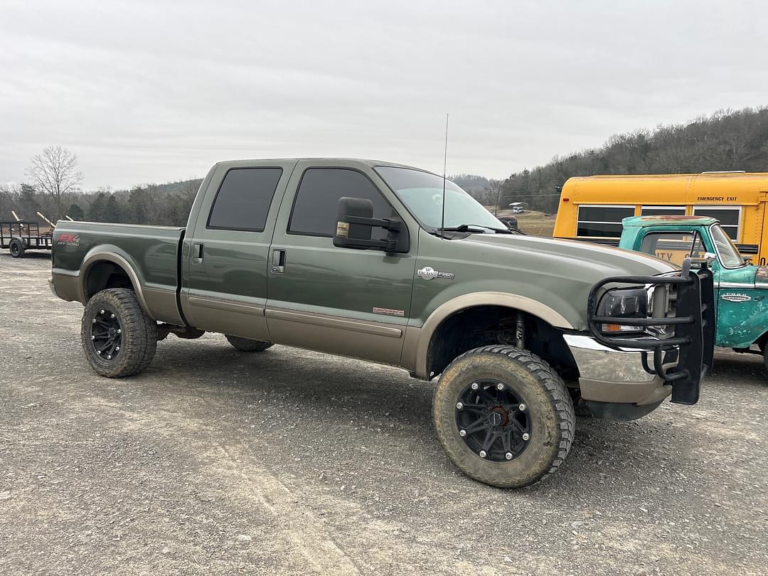 Image of Ford F-250 Primary image