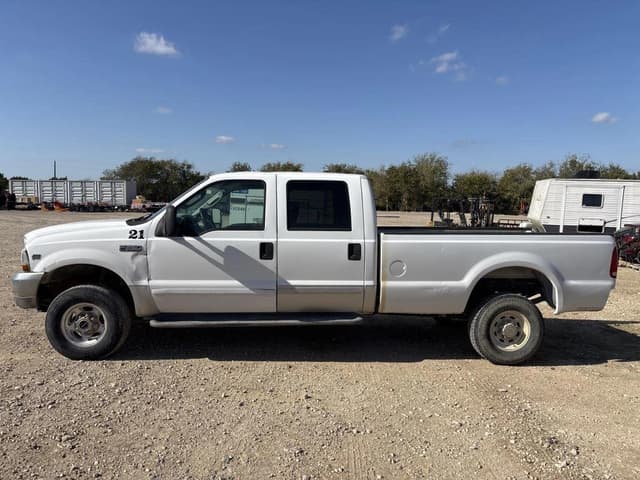Image of Ford F-250 equipment image 1