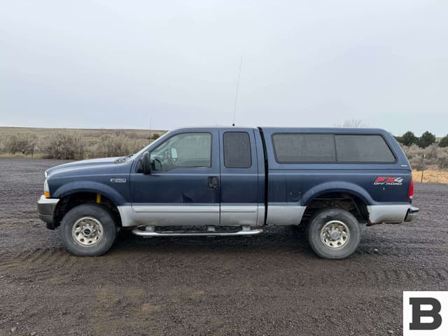 Image of Ford F-250 equipment image 1