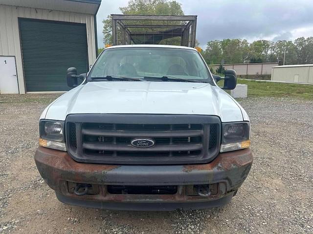 Image of Ford F-250 equipment image 4