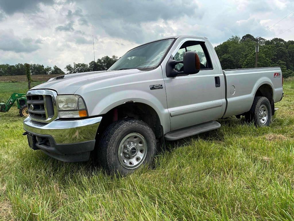 Image of Ford F-250 Primary image