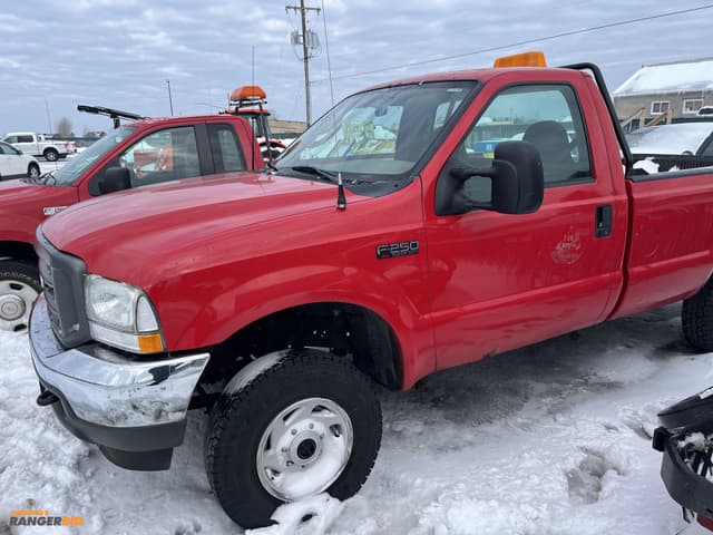 Image of Ford F-250 equipment image 1