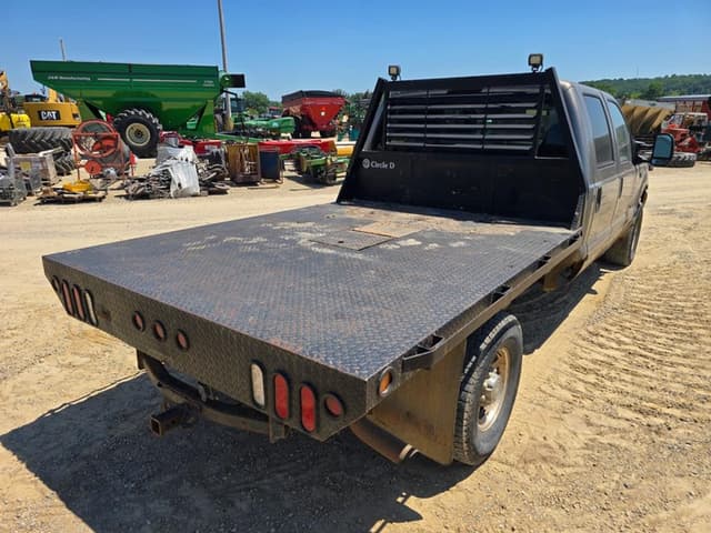 Image of Ford F-250 equipment image 4
