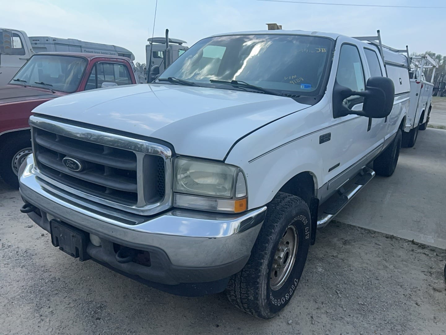 2003 Ford F-250 Equipment Image0
