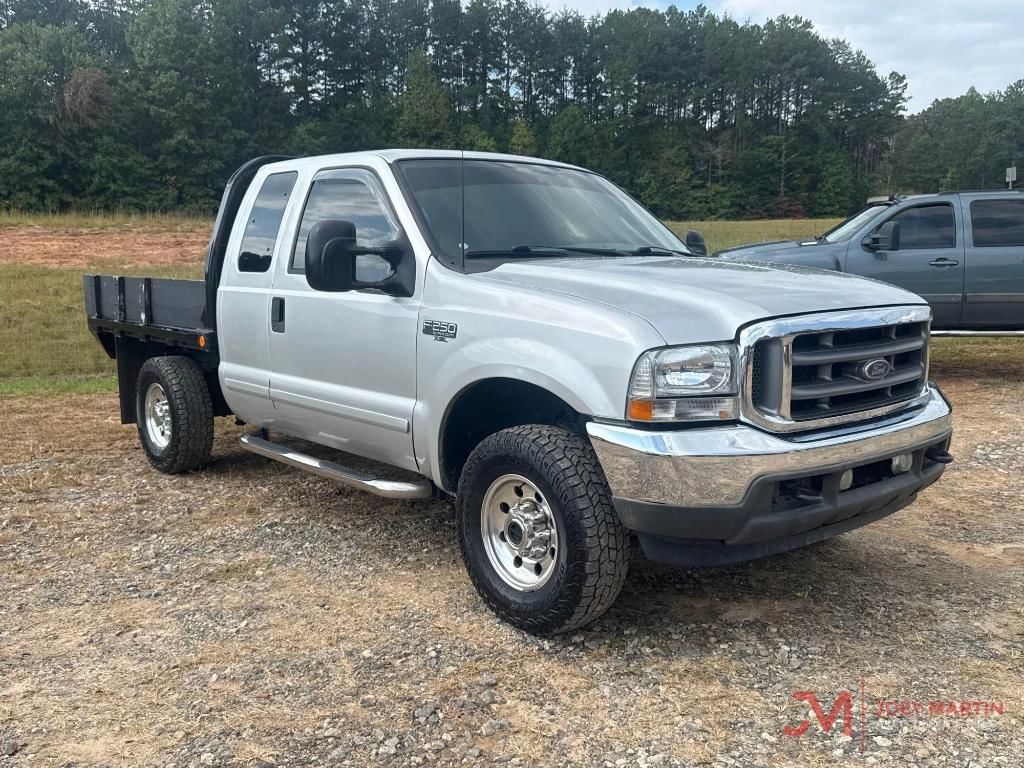 2003 Ford F-250 Equipment Image0