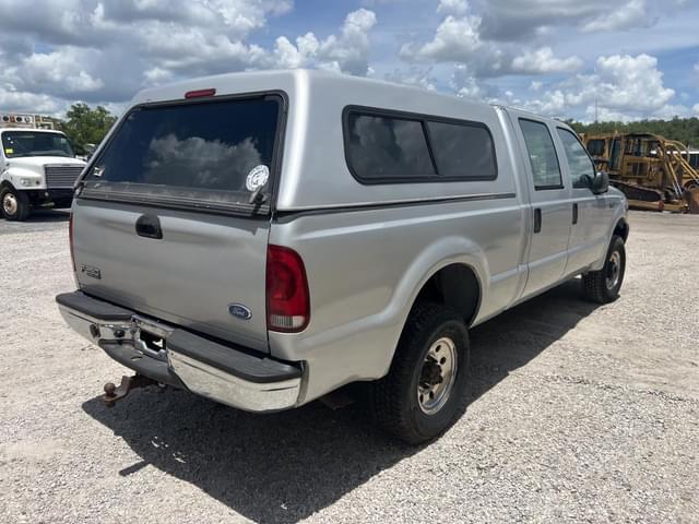 Image of Ford F-250 equipment image 2