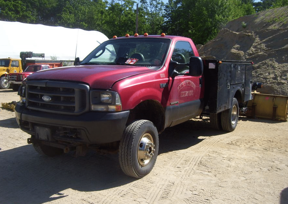 Image of Ford F-350 Primary image
