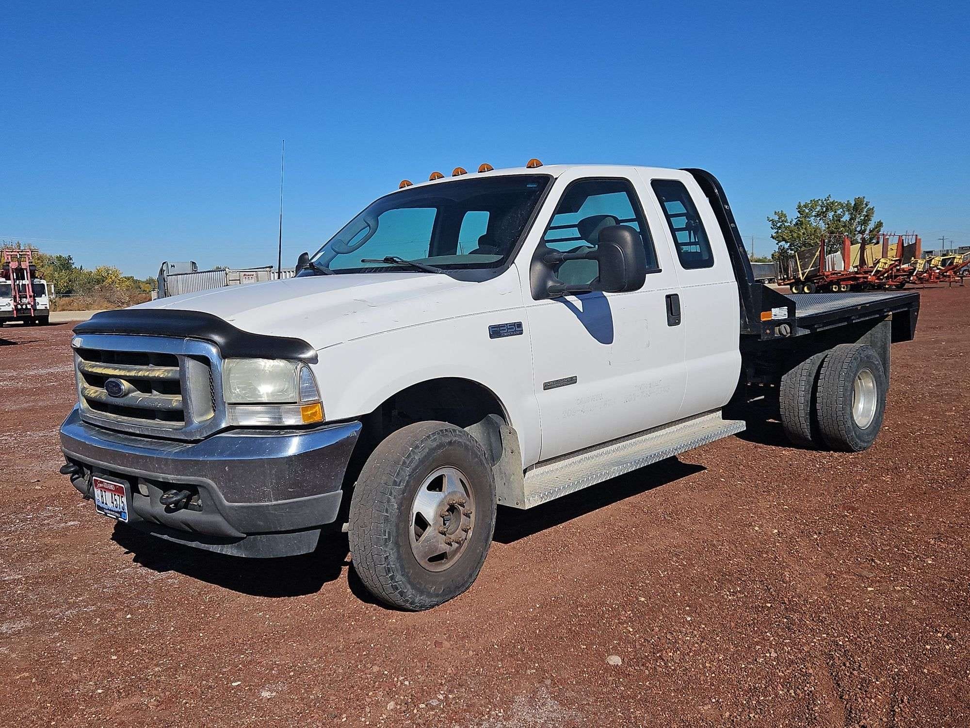 2003 Ford F-350 Equipment Image0