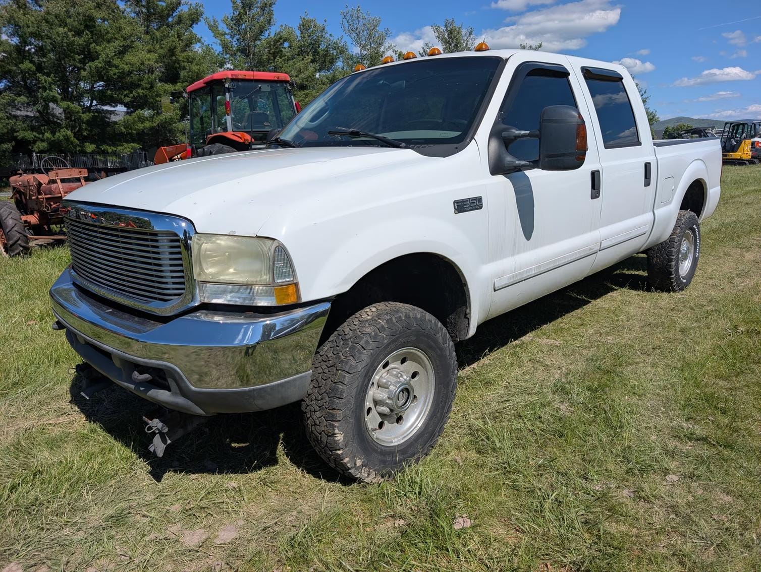 2003 Ford F-350 Equipment Image0