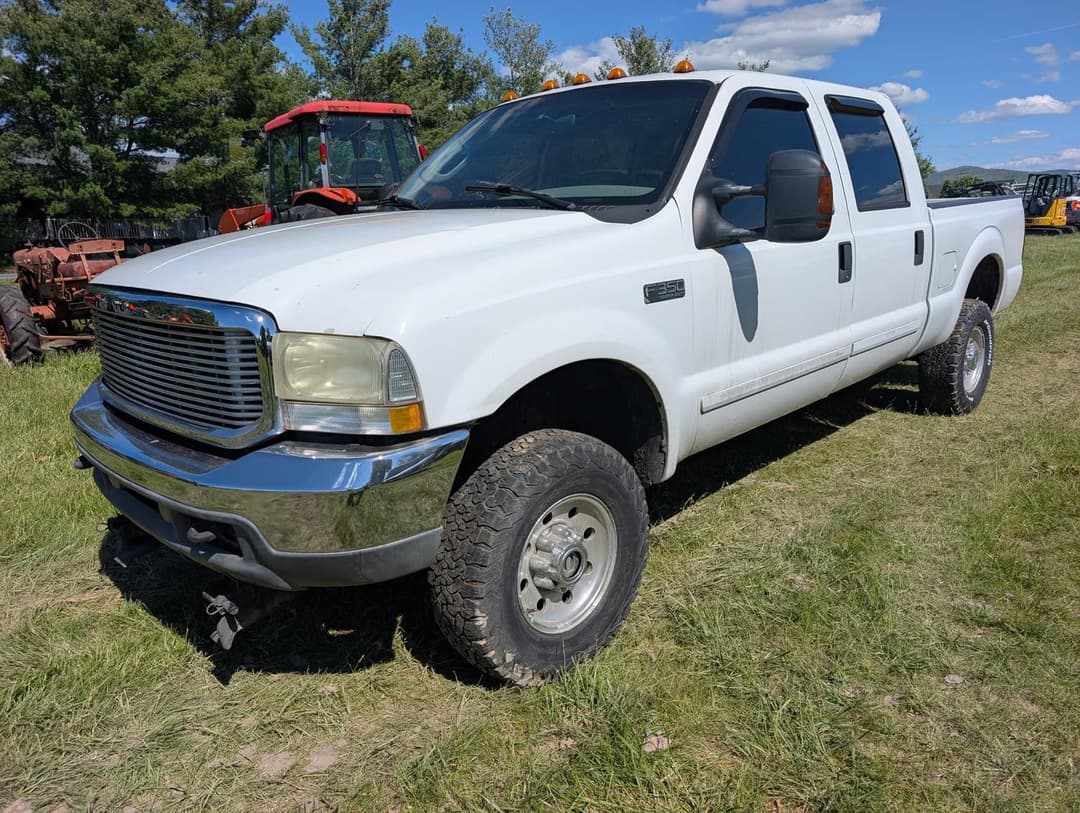 Image of Ford F-350 Primary image