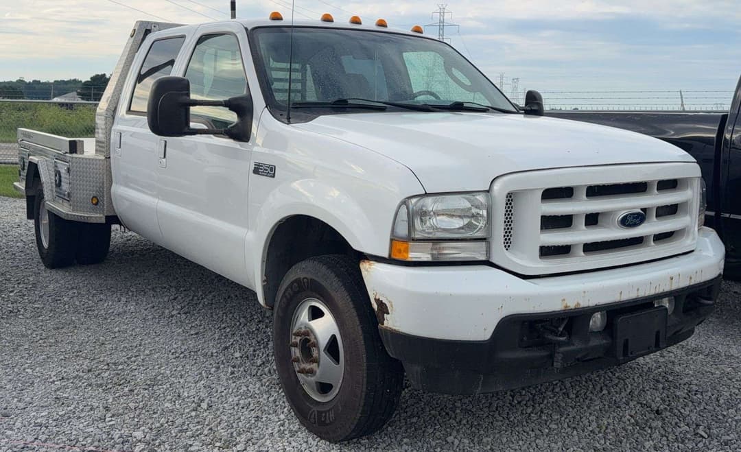 Image of Ford F-350 Primary image