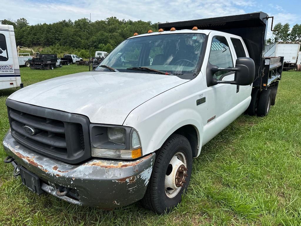 Image of Ford F-350 Primary image