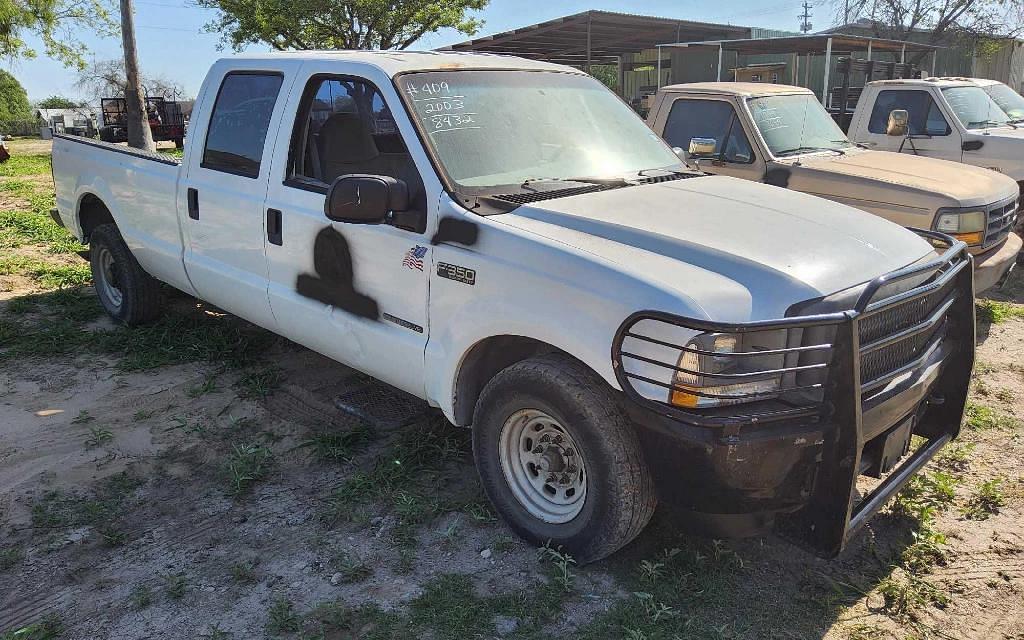 Image of Ford F-350 Primary image
