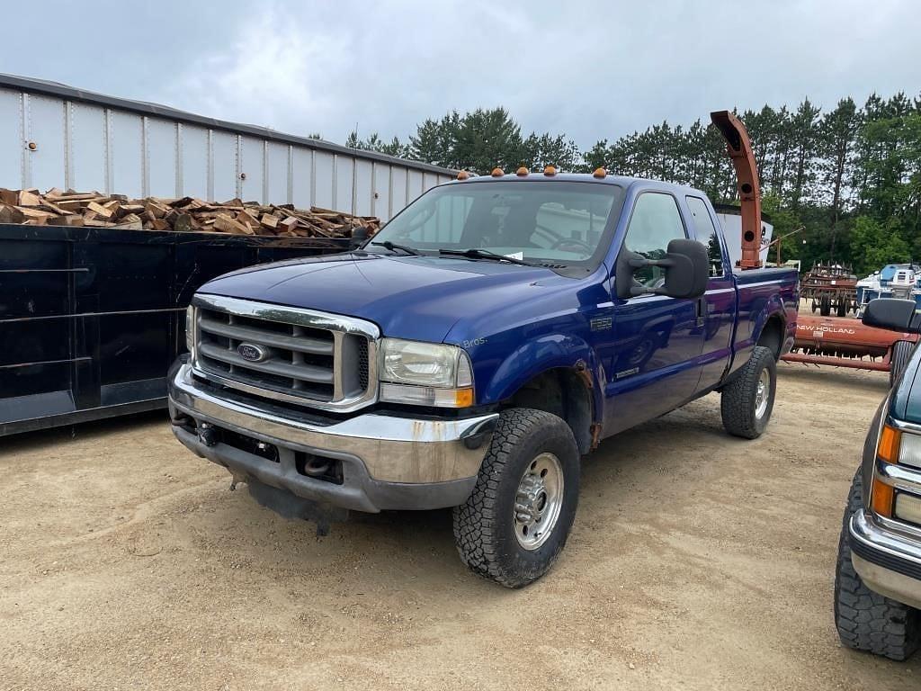 Image of Ford F-350 Primary image