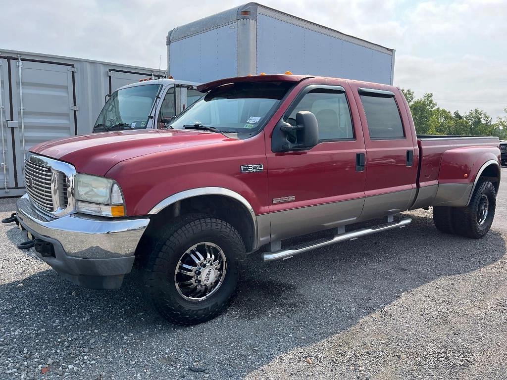 Image of Ford F-350 Primary image