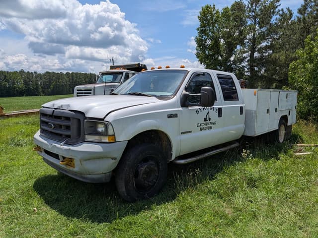 Image of Ford F-450 equipment image 1