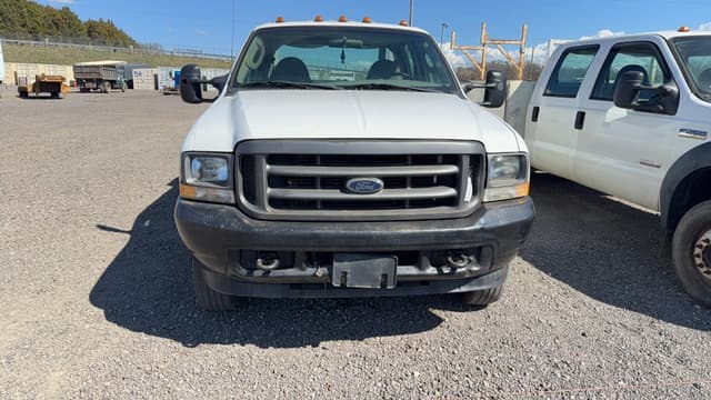 Image of Ford F-450 equipment image 1