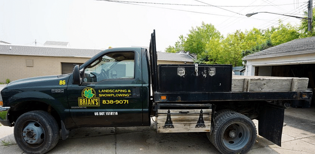 Image of Ford F-550 equipment image 1