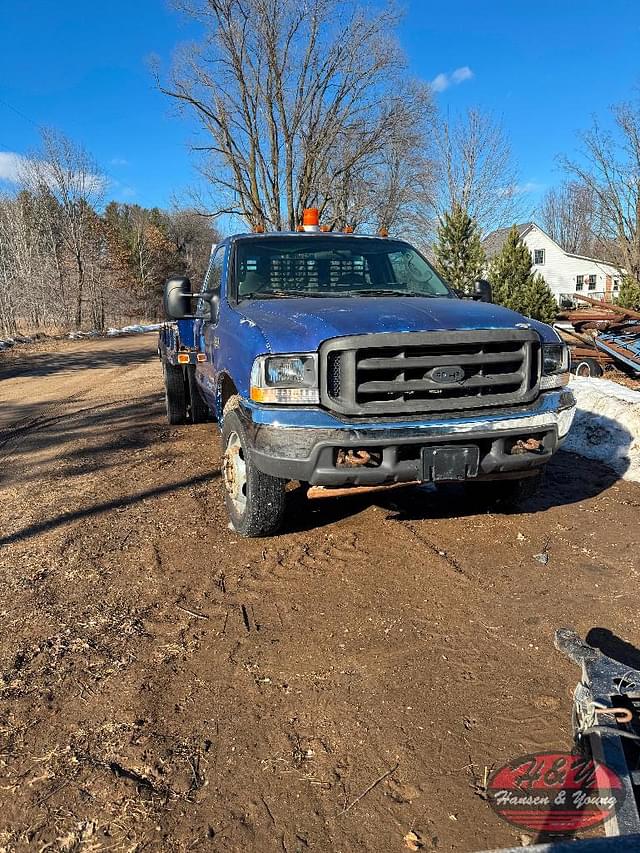 Image of Ford F-550 equipment image 1