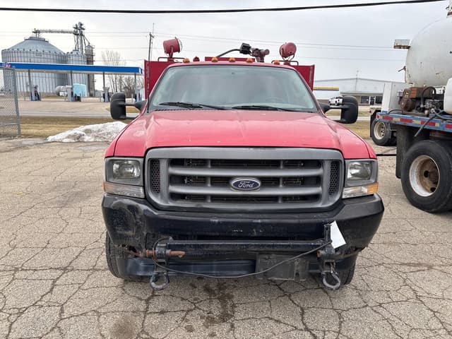 Image of Ford F-550 equipment image 2