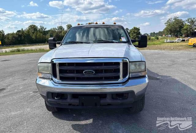Image of Ford F-550 equipment image 1