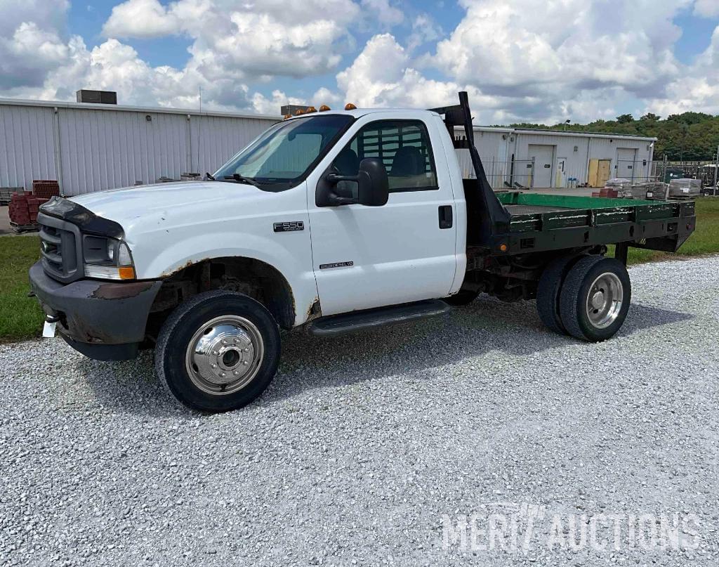 Image of Ford F-550 Primary image