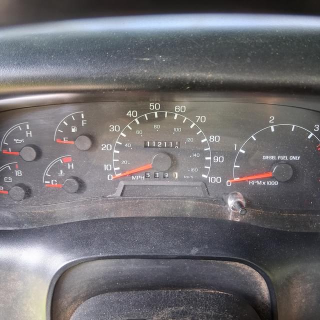 Image of Ford F-650 equipment image 3