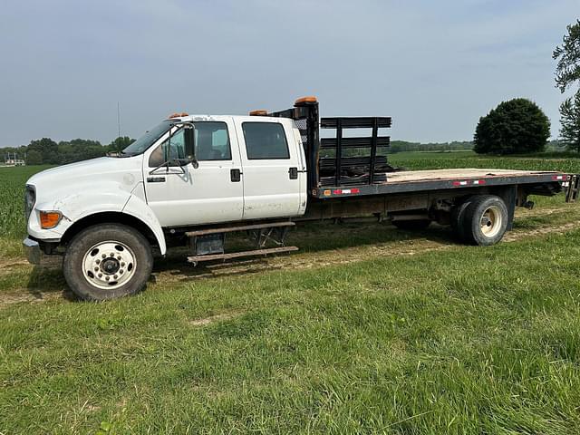 Image of Ford F-650 equipment image 1