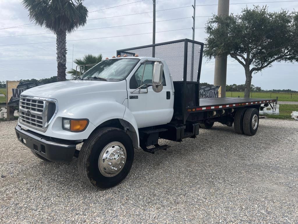 Main image Ford F-750