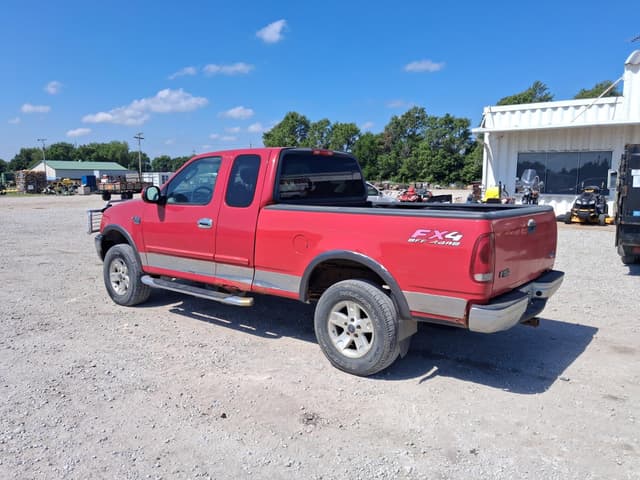 Image of Ford F-150 equipment image 2