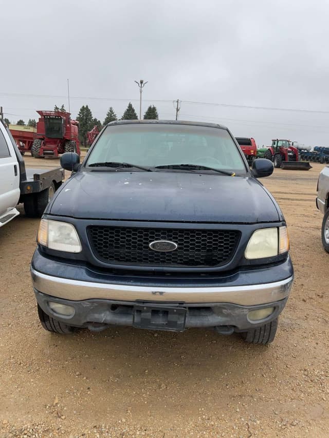 Image of Ford F-150 equipment image 1