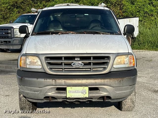 Image of Ford F-150 equipment image 1