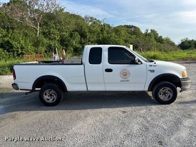 Image of Ford F-150 equipment image 3