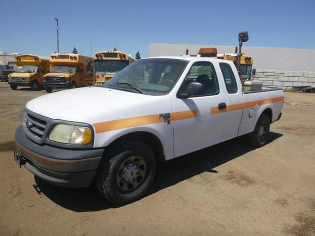 Image of Ford F-150 equipment image 1