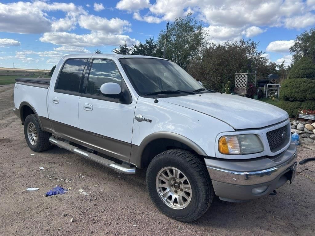 2003 Ford F-150 Equipment Image0