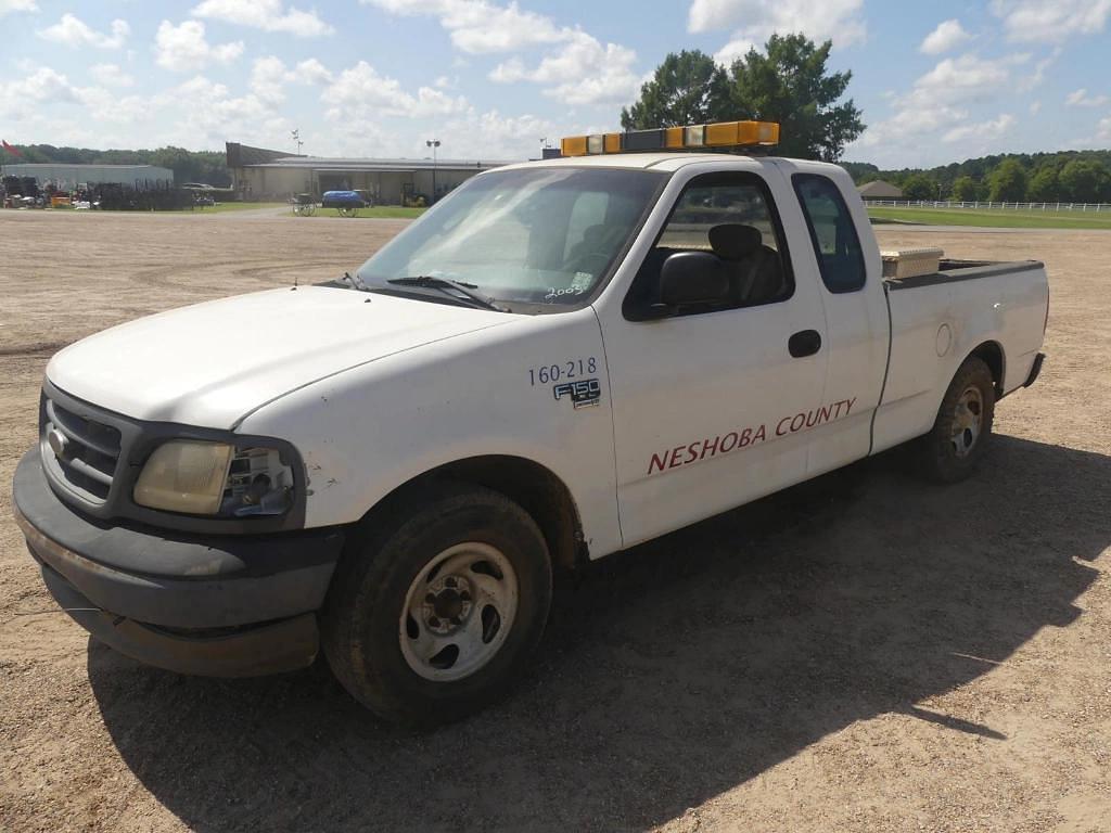 Image of Ford F-150 Primary image
