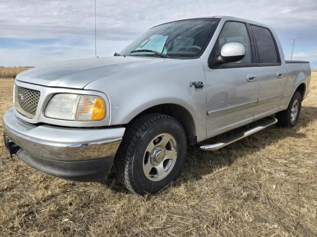 Image of Ford F-150 Primary image