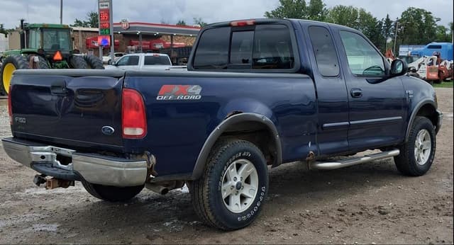 Image of Ford F-150 equipment image 4