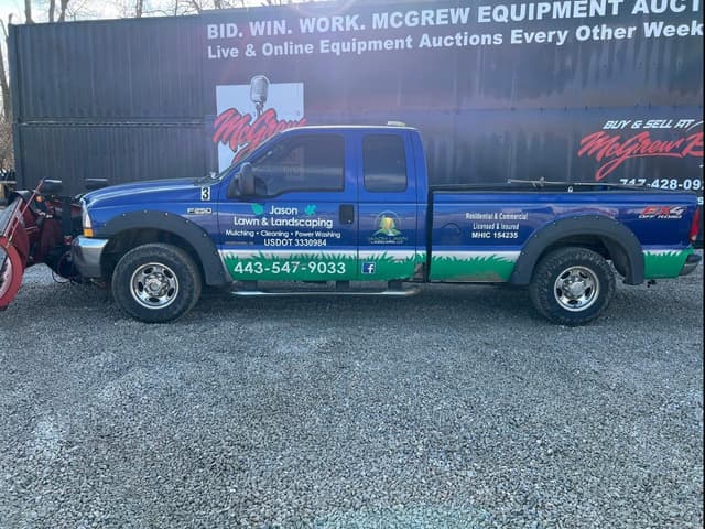 Image of Ford F-250 equipment image 2