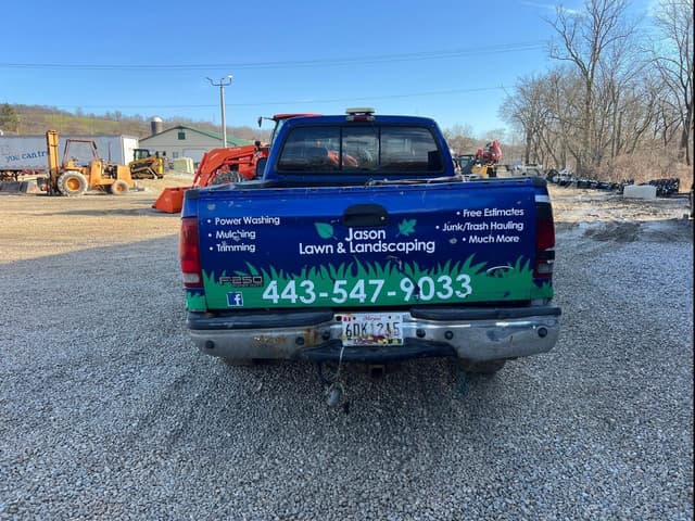 Image of Ford F-250 equipment image 4