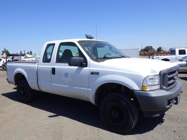 Image of Ford F-250 equipment image 1