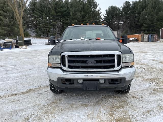 Image of Ford F-250 equipment image 1